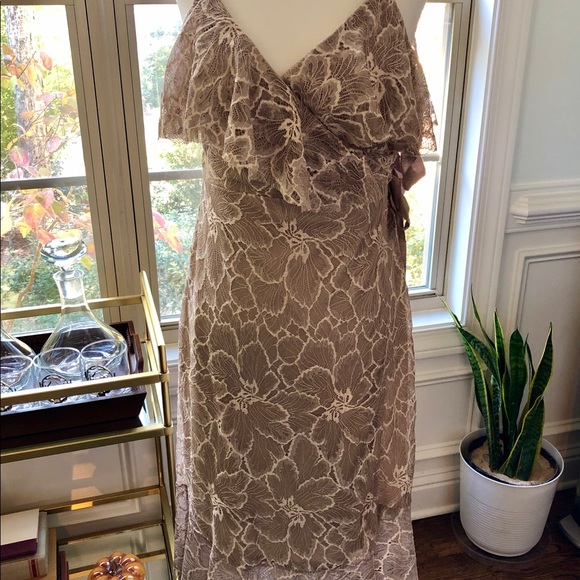 Liquorish Lace Midi Wrap Dress - Picture 5 of 8